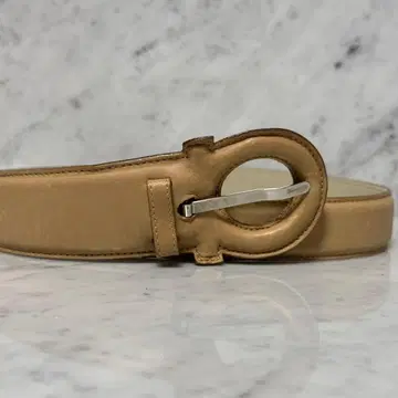 Salvatore Ferragamo 간치니 가죽 벨트 베이지 천연 가죽