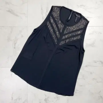 새상품급 BCBG 맥스아즈리아 레이스 티셔츠 블랙 XS*PD686