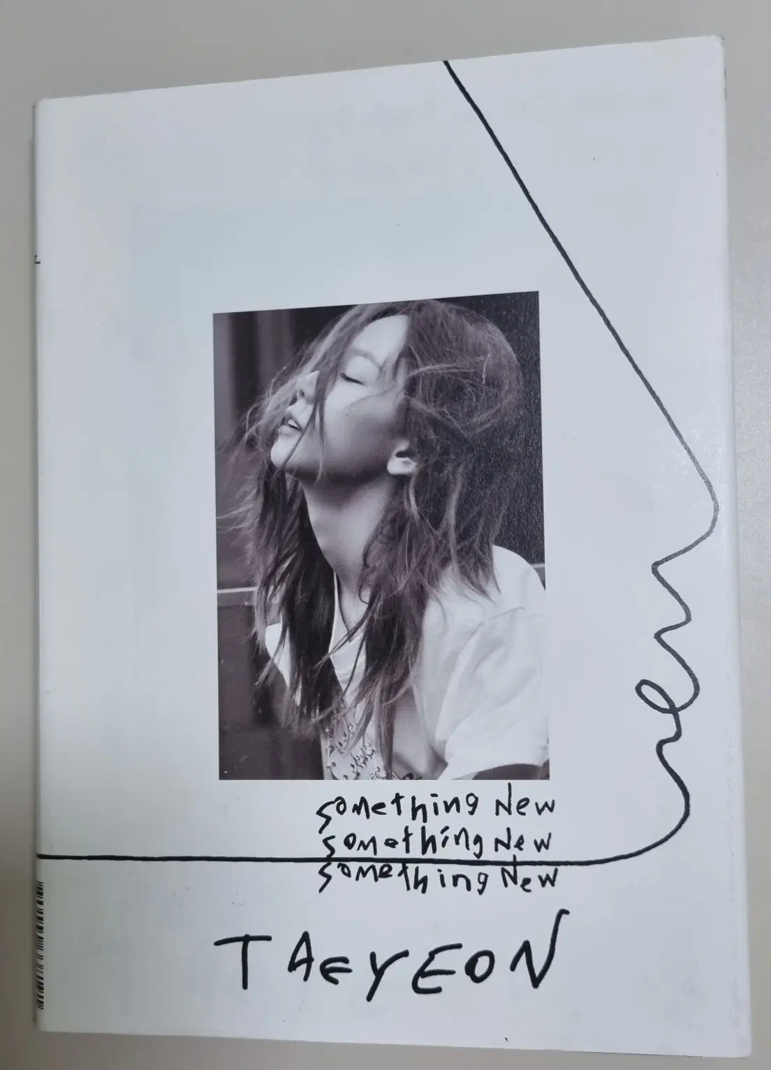 태연 미니 3집 (개봉 CD)