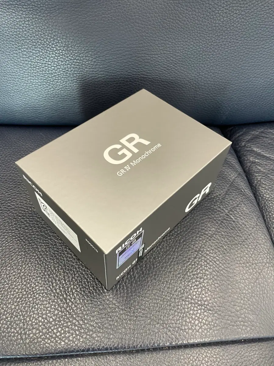 리코 GR4 모노크롬 세기몰 미개봉 새제품 판매해요