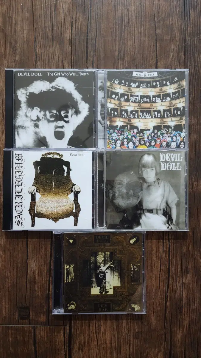 Devil doll cd. 일괄판매