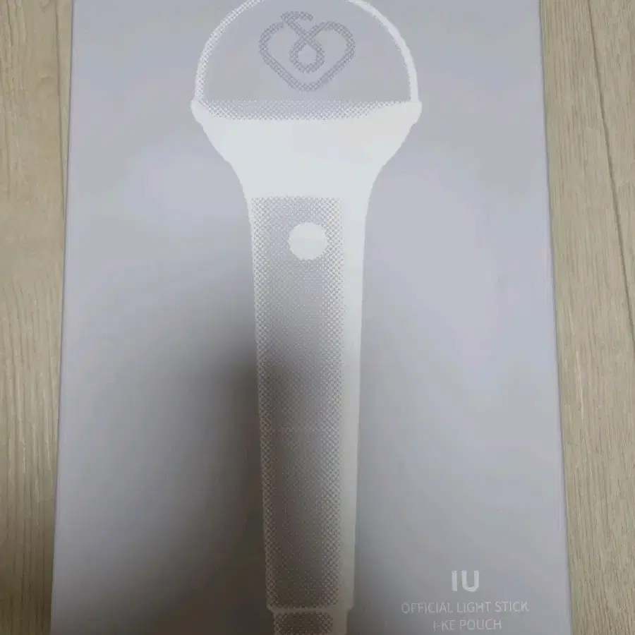 아이유 아이크 파우치
