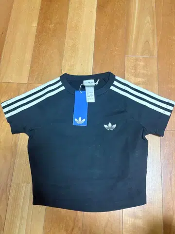 adidas Originals 크롭T셔츠 블랙