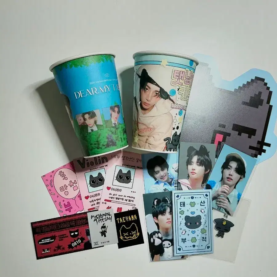 보이넥스트도어 태산 생일카페 세트