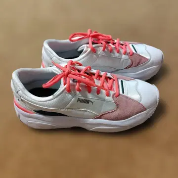 PUMA 스니커즈 화이트 핑크
