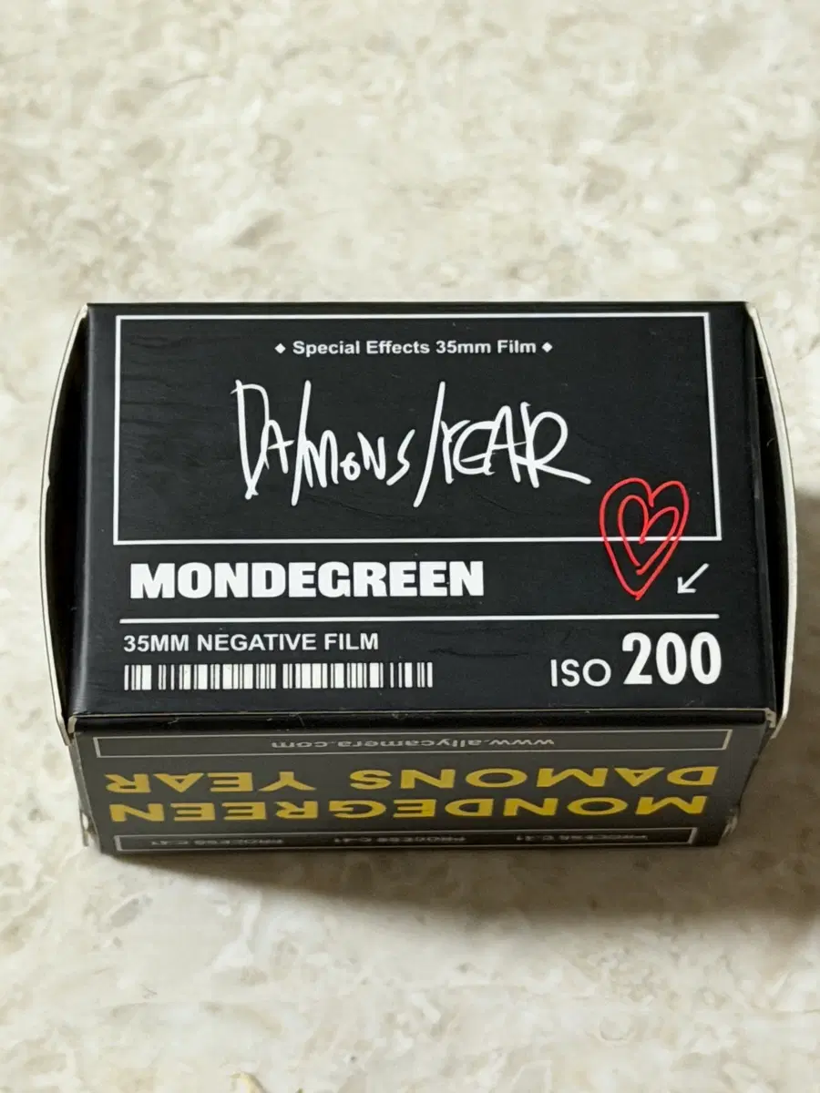 데이먼스이어 몬더그린 35mm 필름 한정판 미개봉