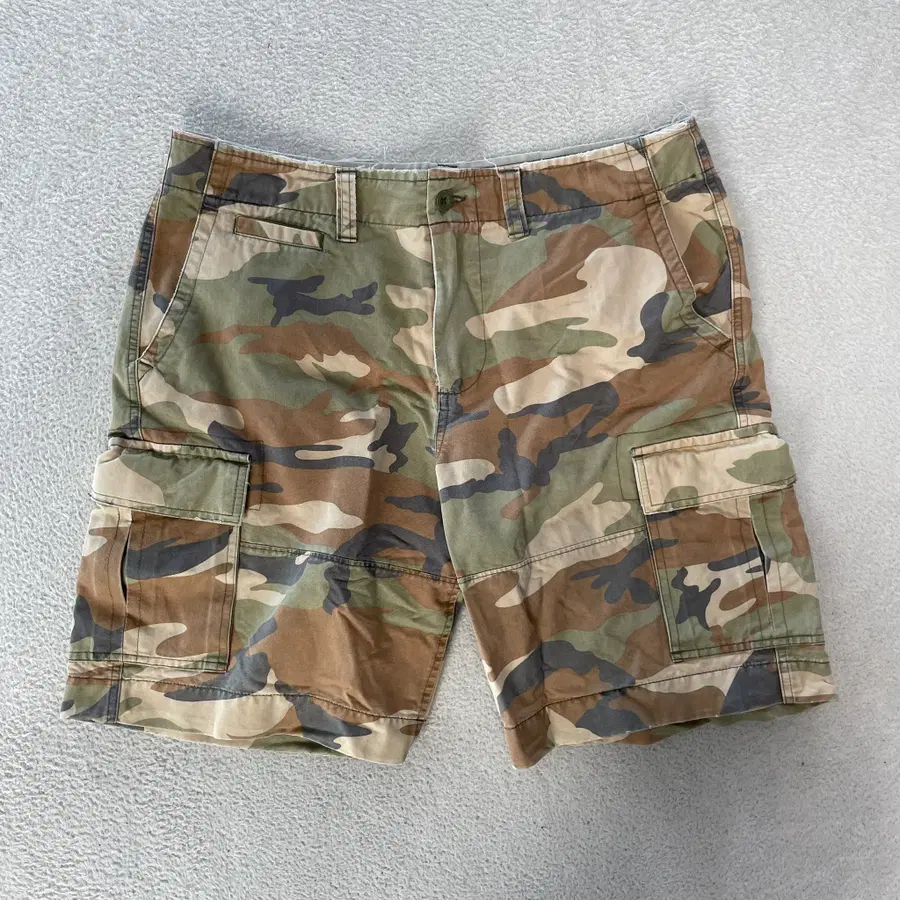 GAP 카고 반바지