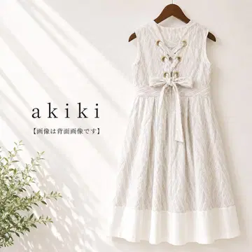 77 새상품급 akiki 레이스업 원피스