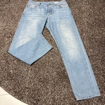 최고급 BRUNELLO CUCINELLI 라이트 블루 데님 팬츠