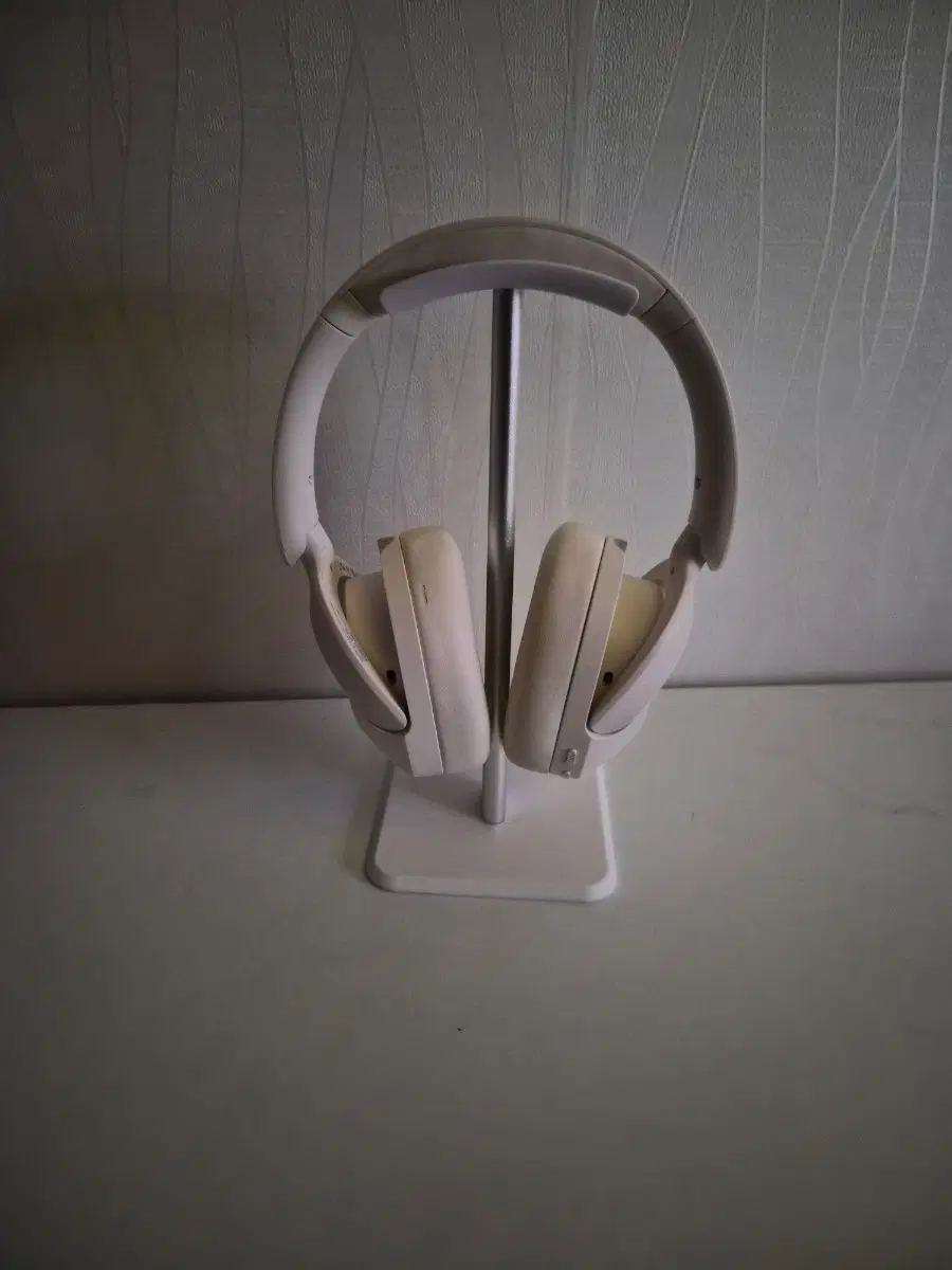 QCY H4