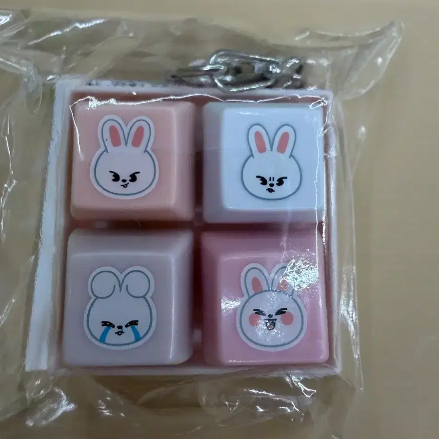 쿠지 리빗 키캡