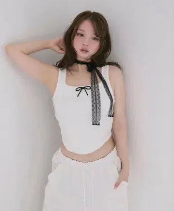 andmary Zoe 리본 tops 리본 초커 포함