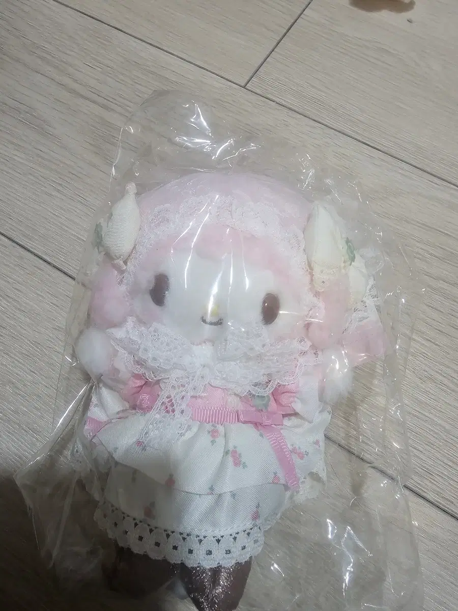 산리오 레이스 포레스트 피아노 마스코트 인형 키링