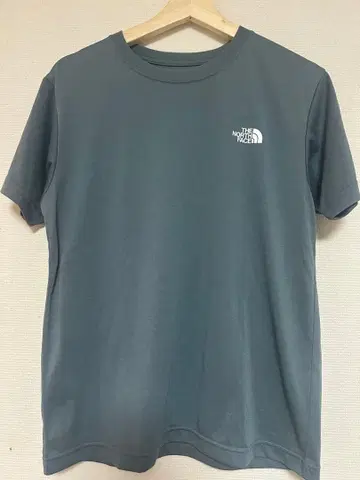 THE NORTH FACE 티셔츠 카모플라주 로고