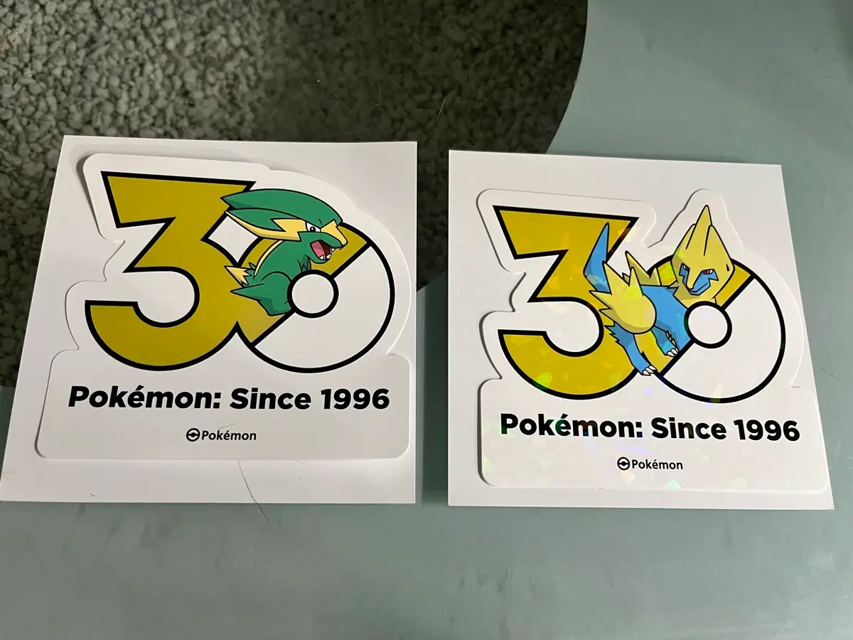 포켓몬 30주년 스티커 썬더라이+썬더볼트