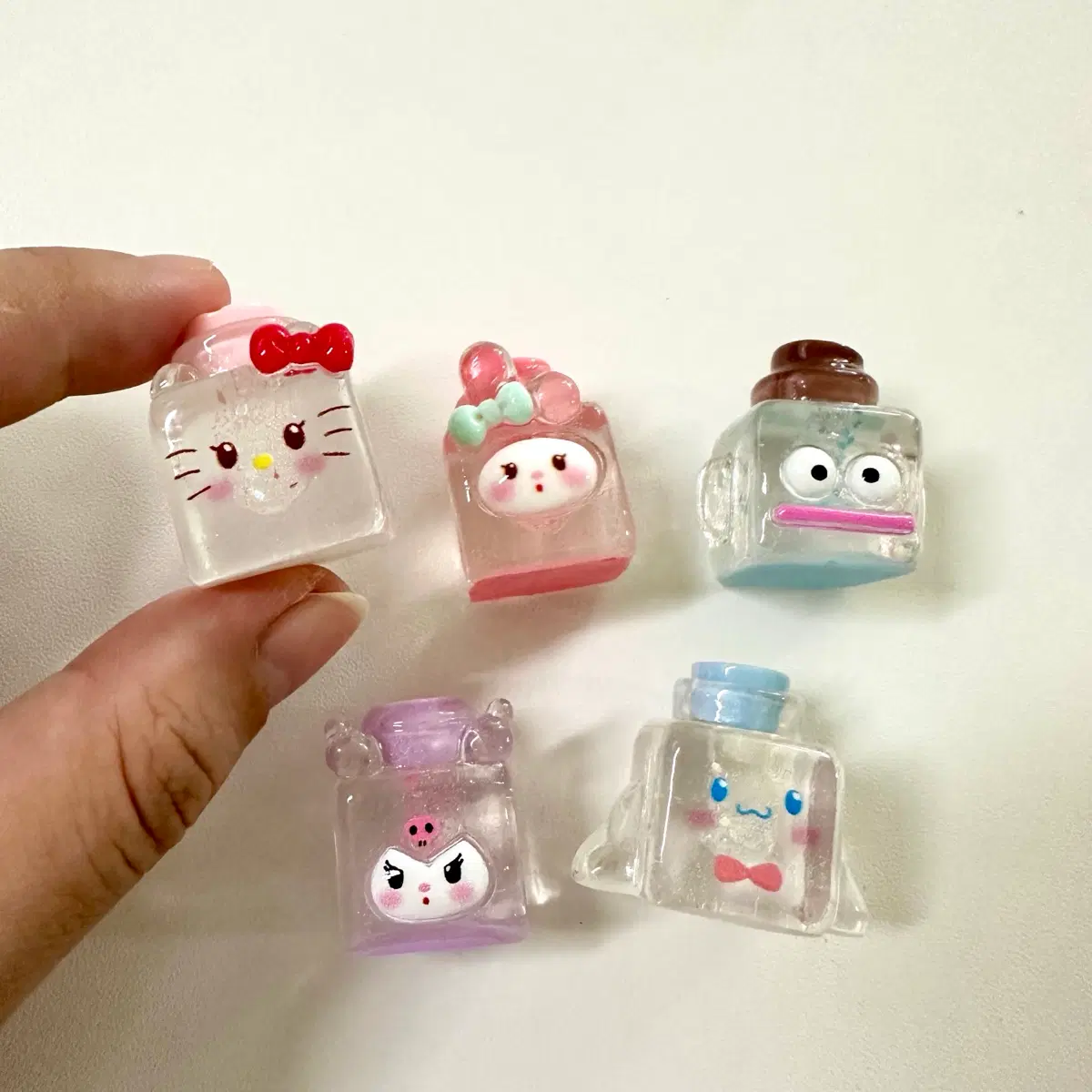산리오 미니 피규어 세트