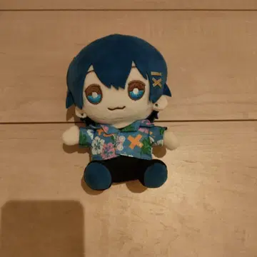 AMPTAK x COLORS 치구사 군 봉제 인형