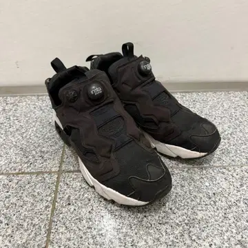 Reebok InstaPump Fury 블랙
