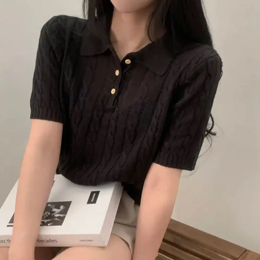 꽈배기 카라 반팔 니트 블랙
