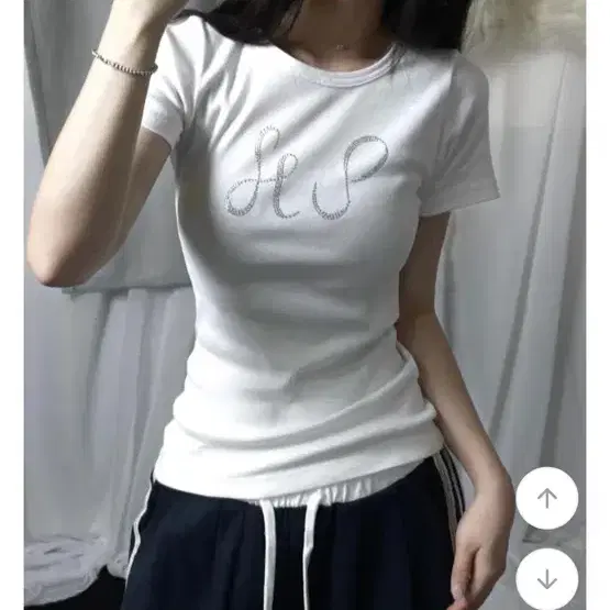 에이블리 슬림 반팔티