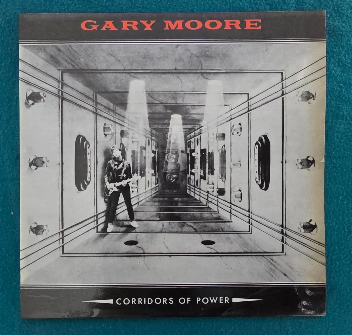 게리 무어 (Gary Moore) - Corridors of Power