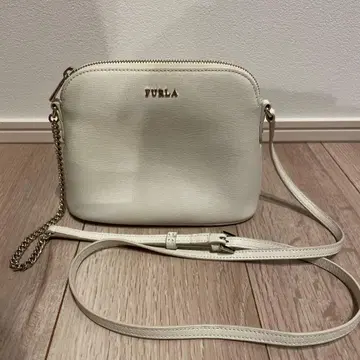FURLA 숄더백 화이트
