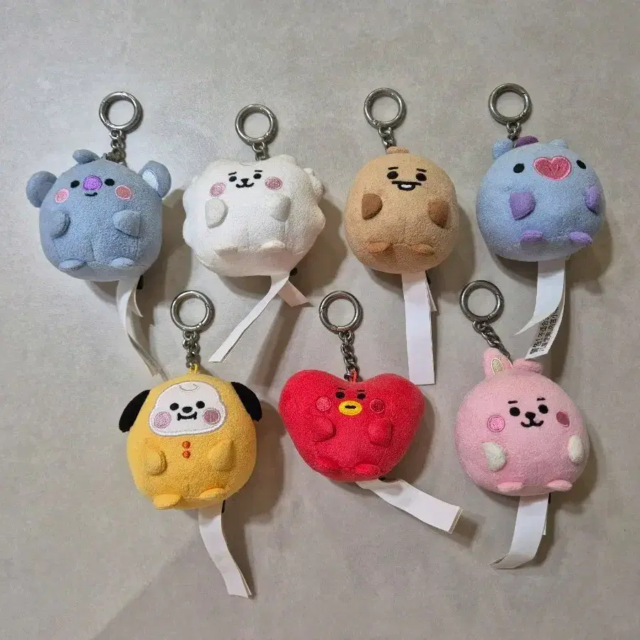 BT21 인형 키링