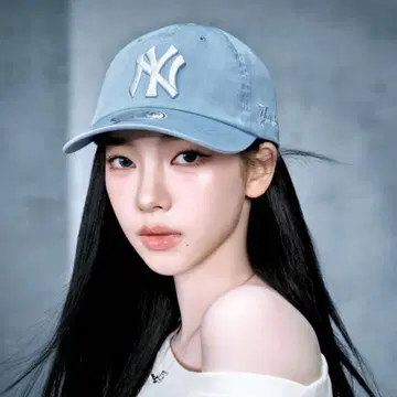 [한국 한정판] 카리나 착용 MLB KOREA 캡 라이트 블루 aespa