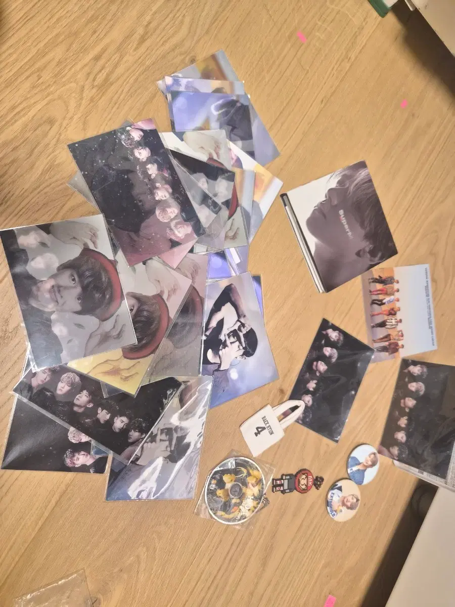 엑소 백현 슈퍼엠  hot  강다니엘 포토카드 굿즈 일괄