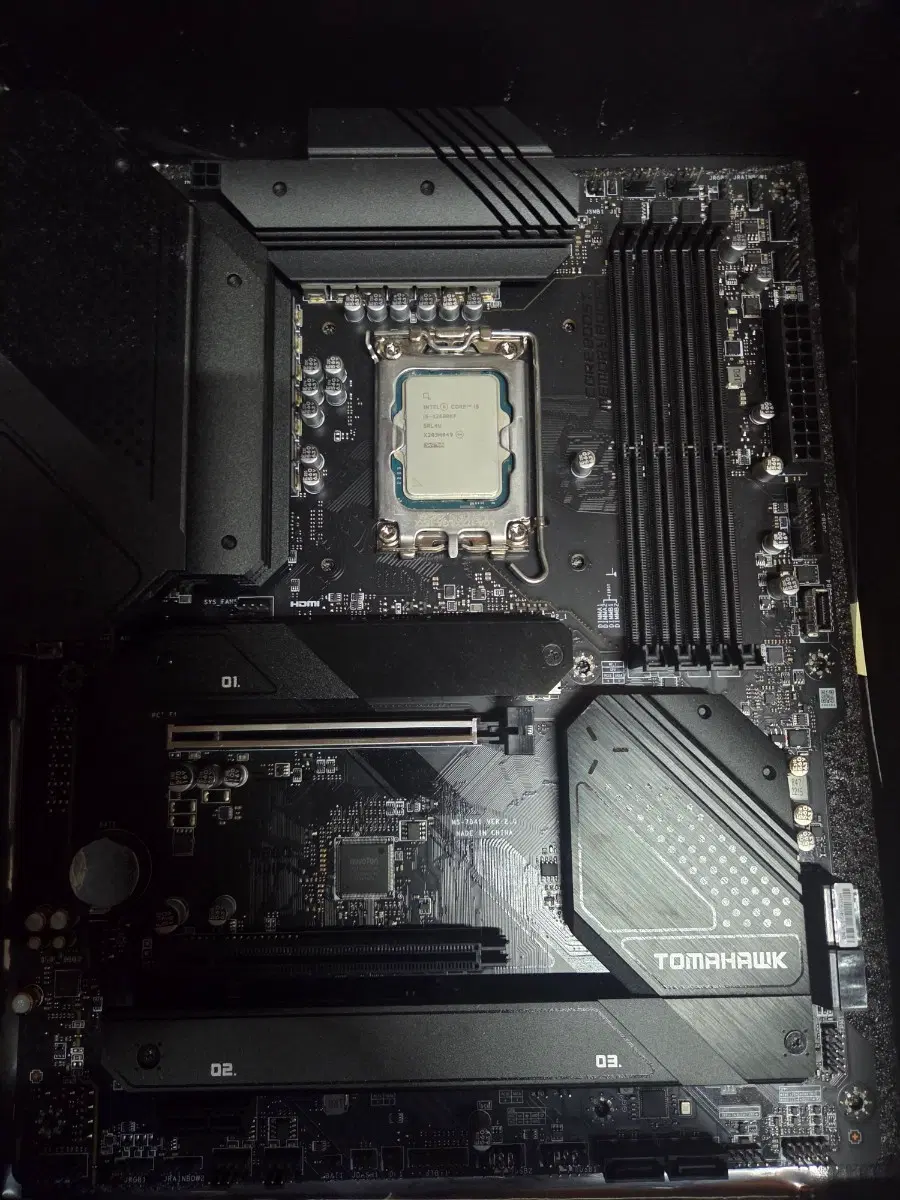 msi b660 토마호크 팔아요 ddr5 (메인보드만)
