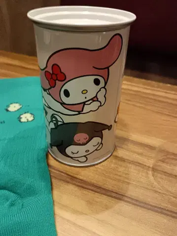 Sanrio House 포차코 양말 마이멜로디 쿠로미 캔 케이스