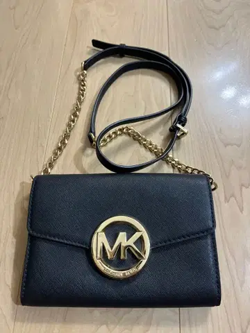 마이클코어스 숄더백 체인 지갑 MK 로고