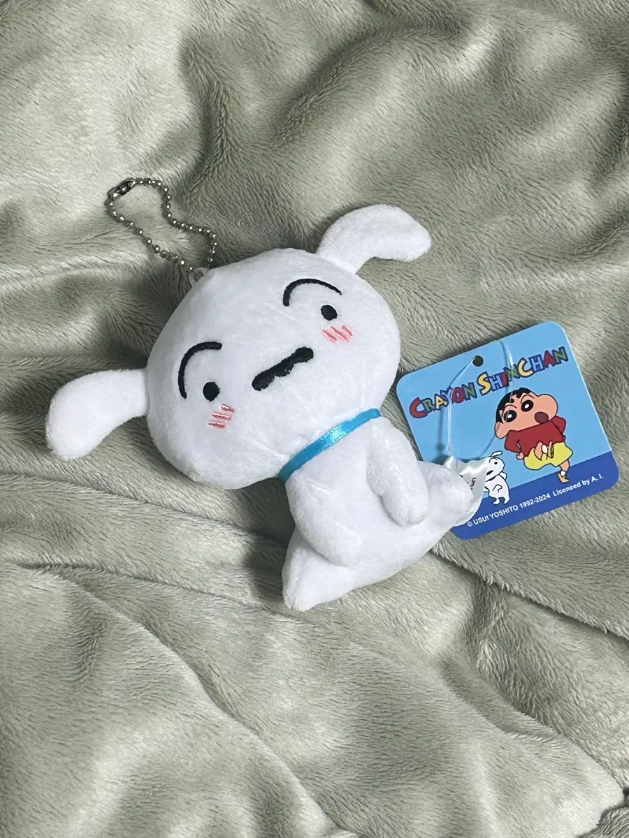 택0,새상품) 짱구 흰둥이 수줍은 표정 인형 키링