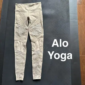 Alo Yoga 모토 레깅스 베이지 XS