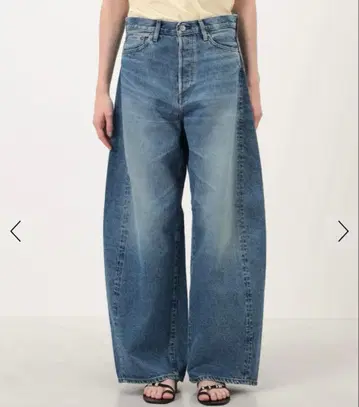 HYKE BARREL-LEG JEANS 배럴 레그 데님 팬츠 1