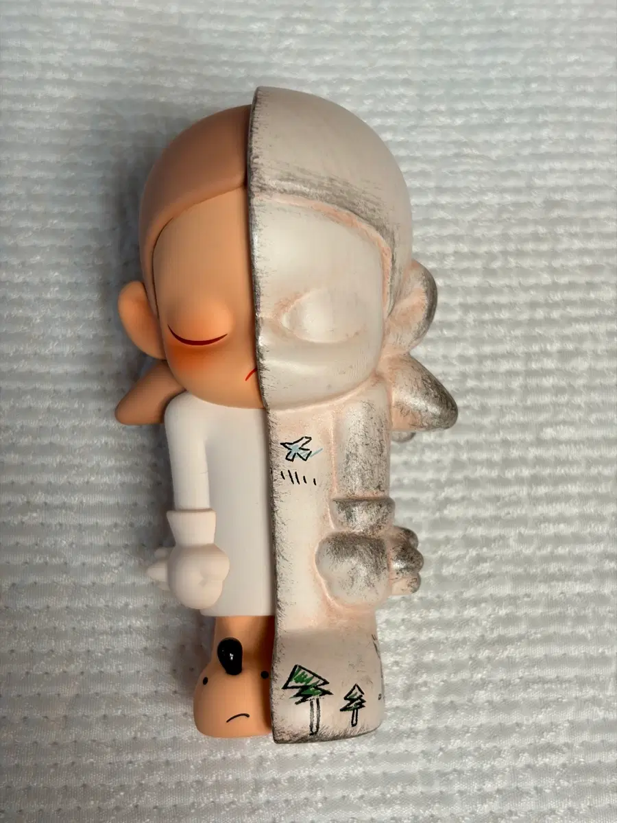 지거 피규어 팝니다