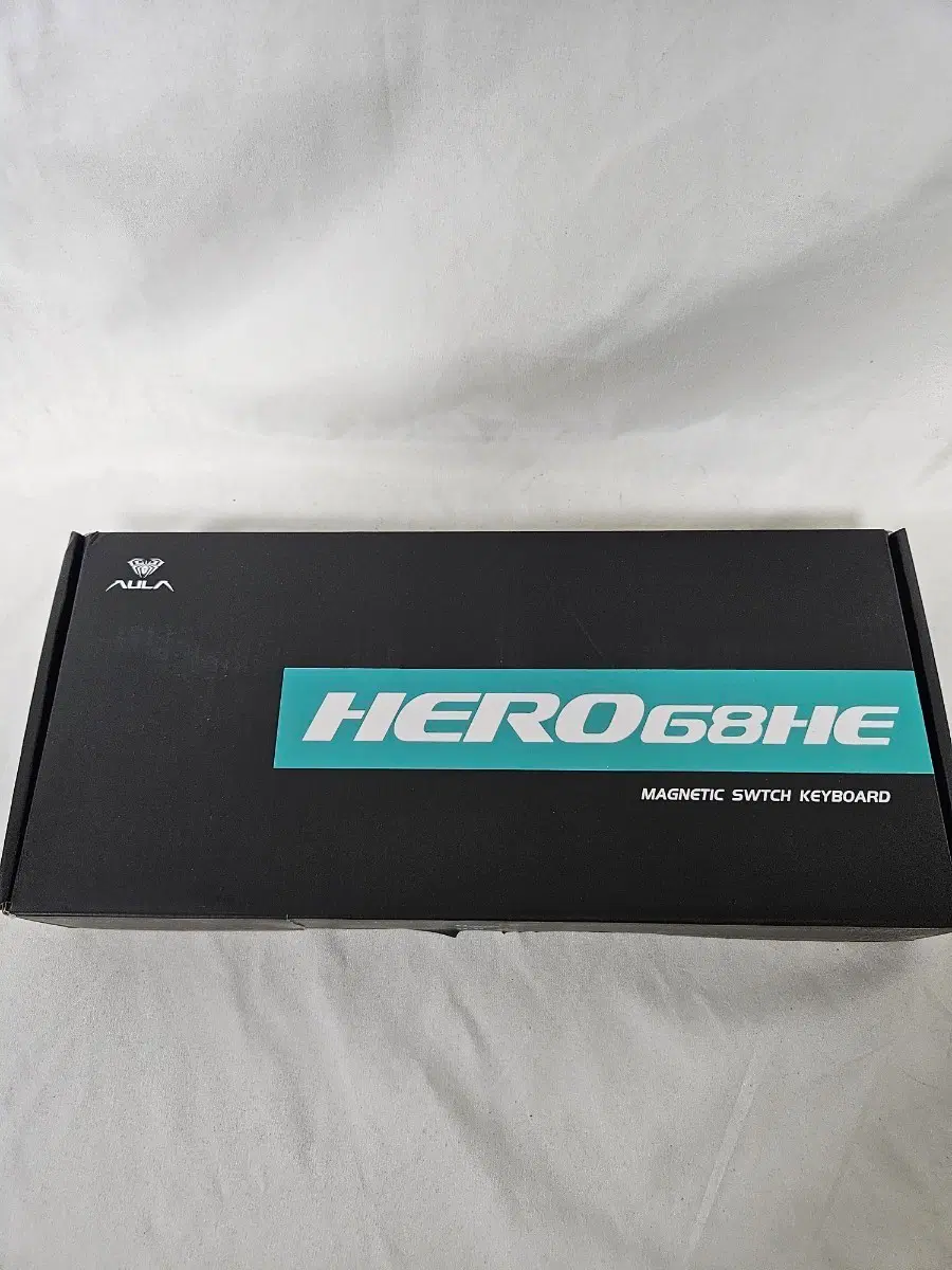 AULA HERO 68HE 유선 자석축 독거미 키보드