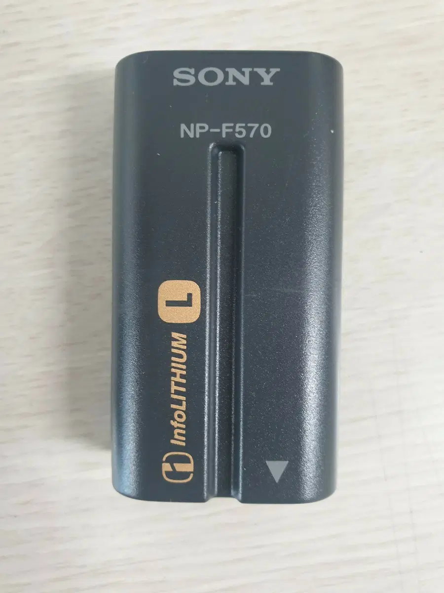 SONY 정품 배터리 NP-F570 호환충전기 셋트