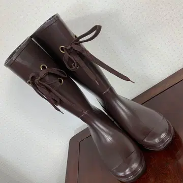 레이스업 레인부츠 다크 브라운