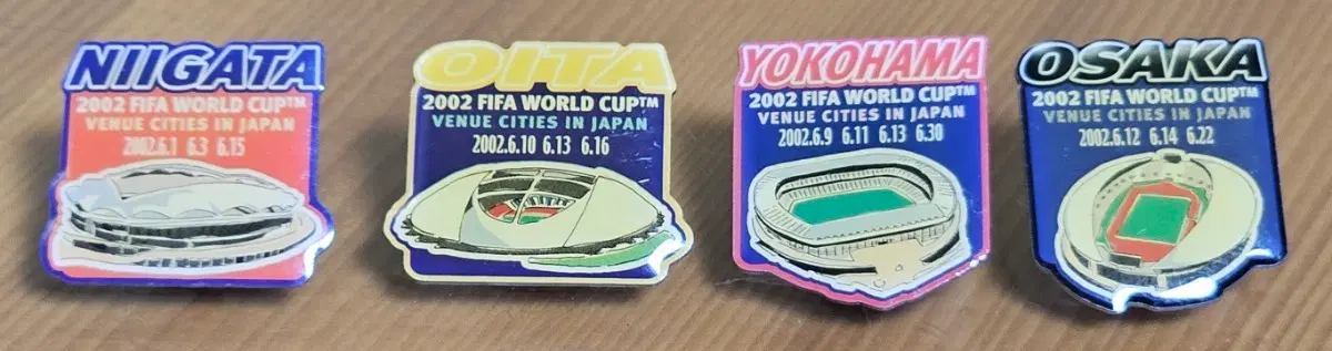 2002 한일월드컵 기념 경기장 핀뱃지 4개 세트
