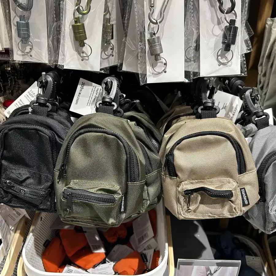 일본수입 StandardProduct미니배낭파우치 스탠다드프로덕트백팩키링