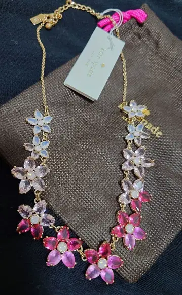 미사용*kate spade*플라워 모티브 비즈 목걸이