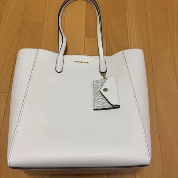 MICHAEL KORS 토트백 화이트 새상품