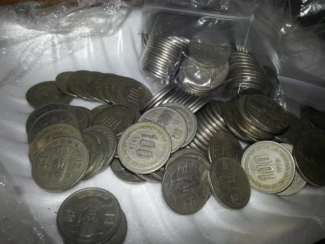 100원 동전 30개 1973년 중고