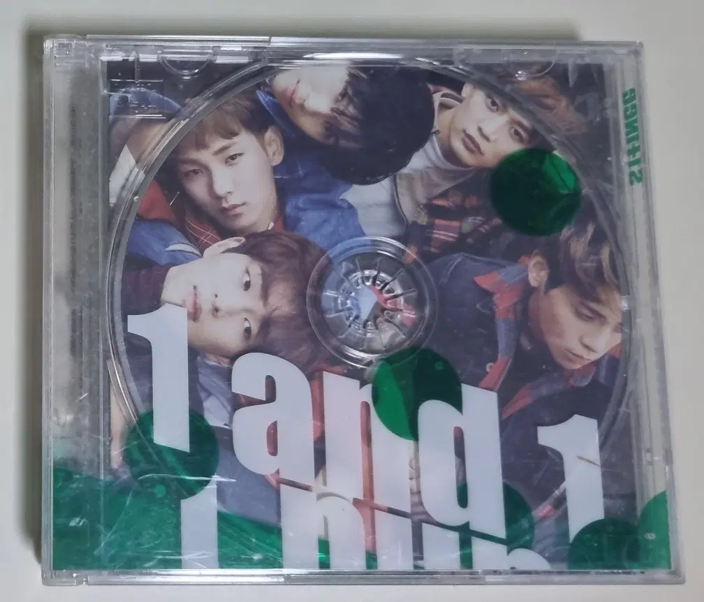 샤이니 1 and 1 / 정규 5집 리패키지 앨범 (개봉 CD)