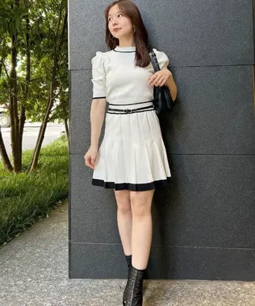 SNIDEL 바이컬러 니트 원피스 셋업 벨트 포함 택 포함 새상품