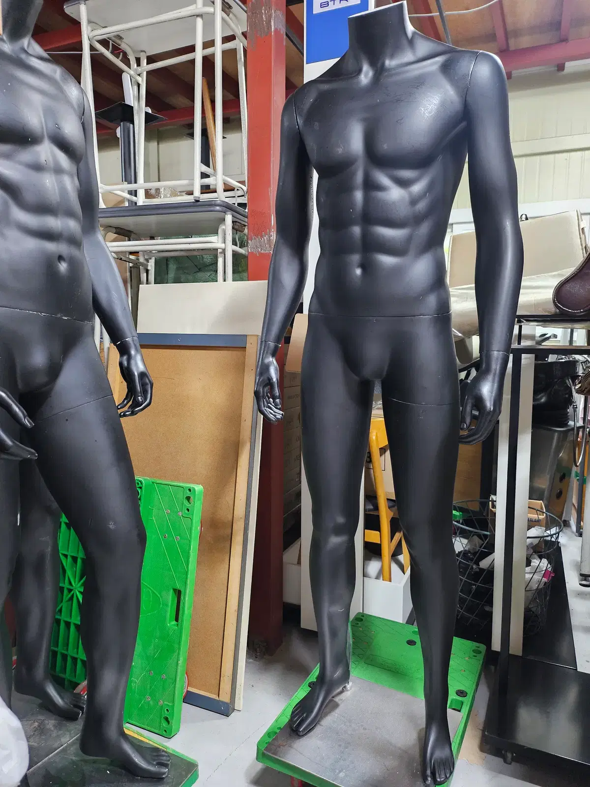 중고마네킹.남자전신마네킹 옷가게 남성복 의류매장 골프웨어 사용감있음