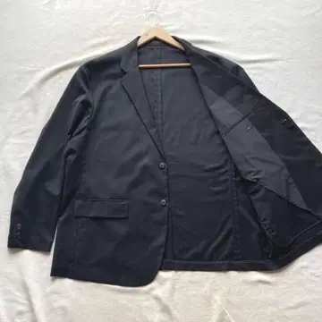 유니클로 감동 언컨 스트레치 자켓 블랙 빅 4XL 세탁 가능