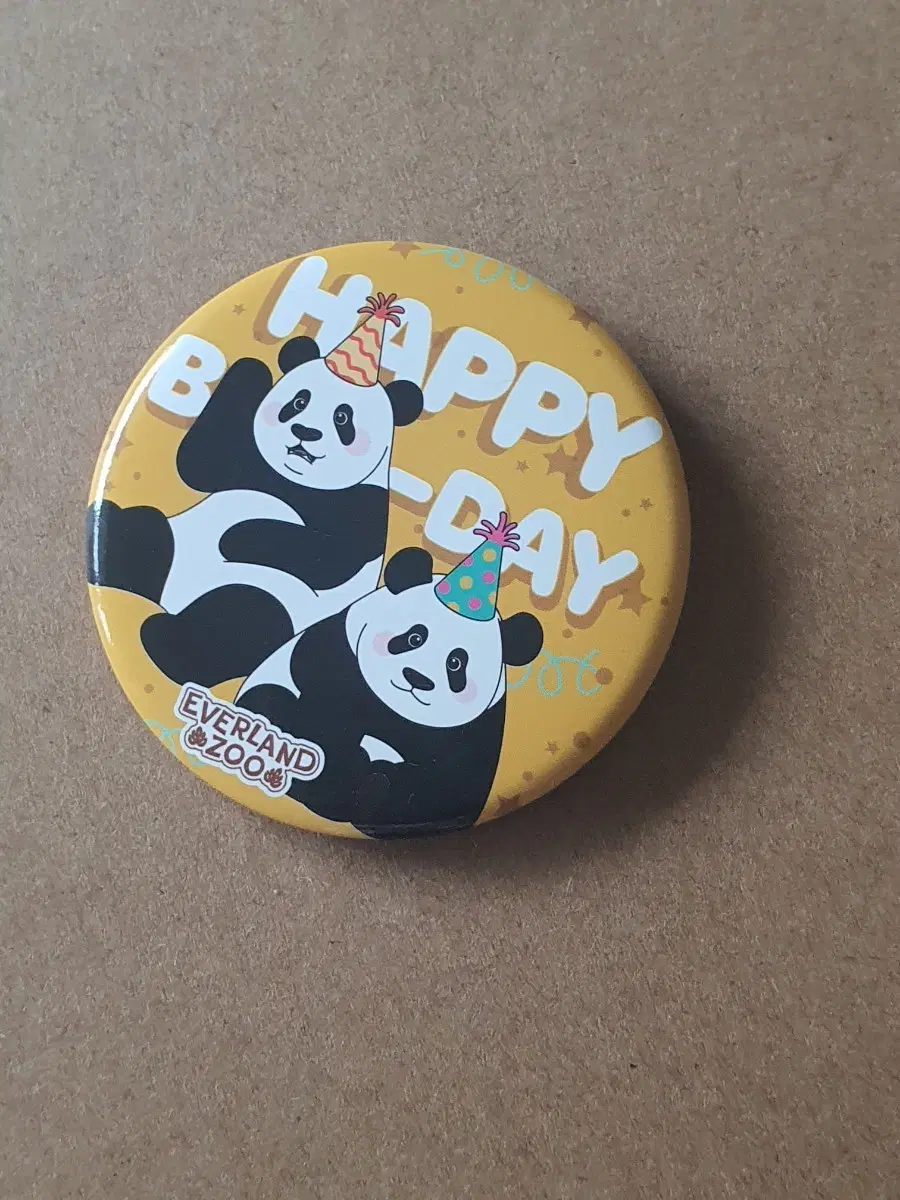 바오패밀리 루이후이 3살 생일 뱃지