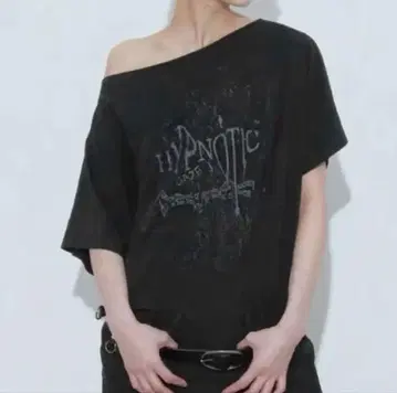 bohemseo 상의 hypnotic boatneck t